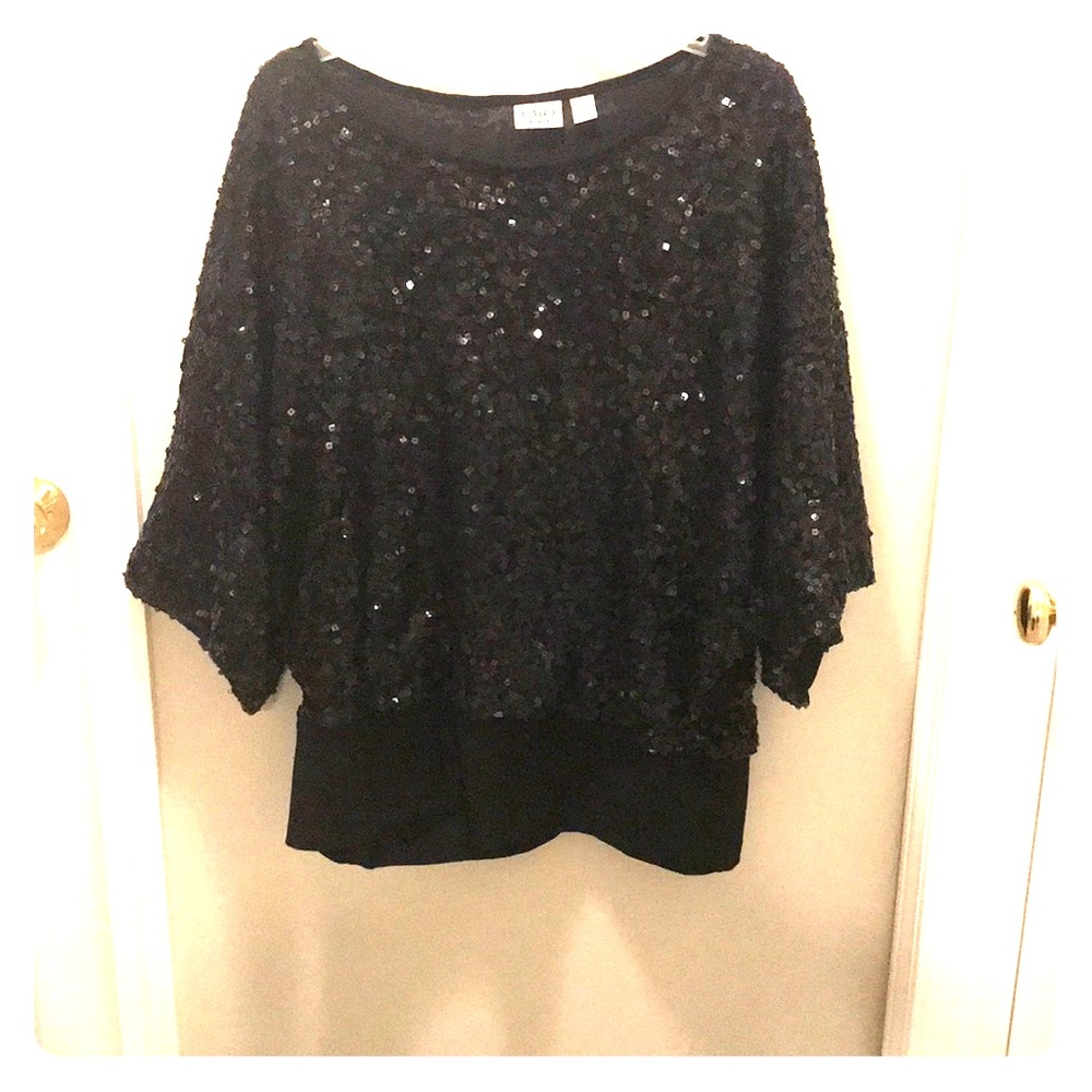 Black sparkle top